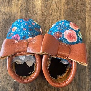 Floral Texas Moccs